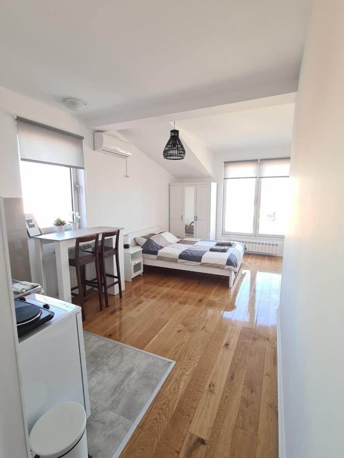 Jordan Apartment - City Center Белград Екстериор снимка